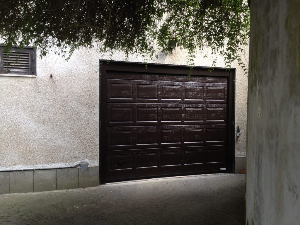 Porta Per Garage sezionale a scorrimento verticale